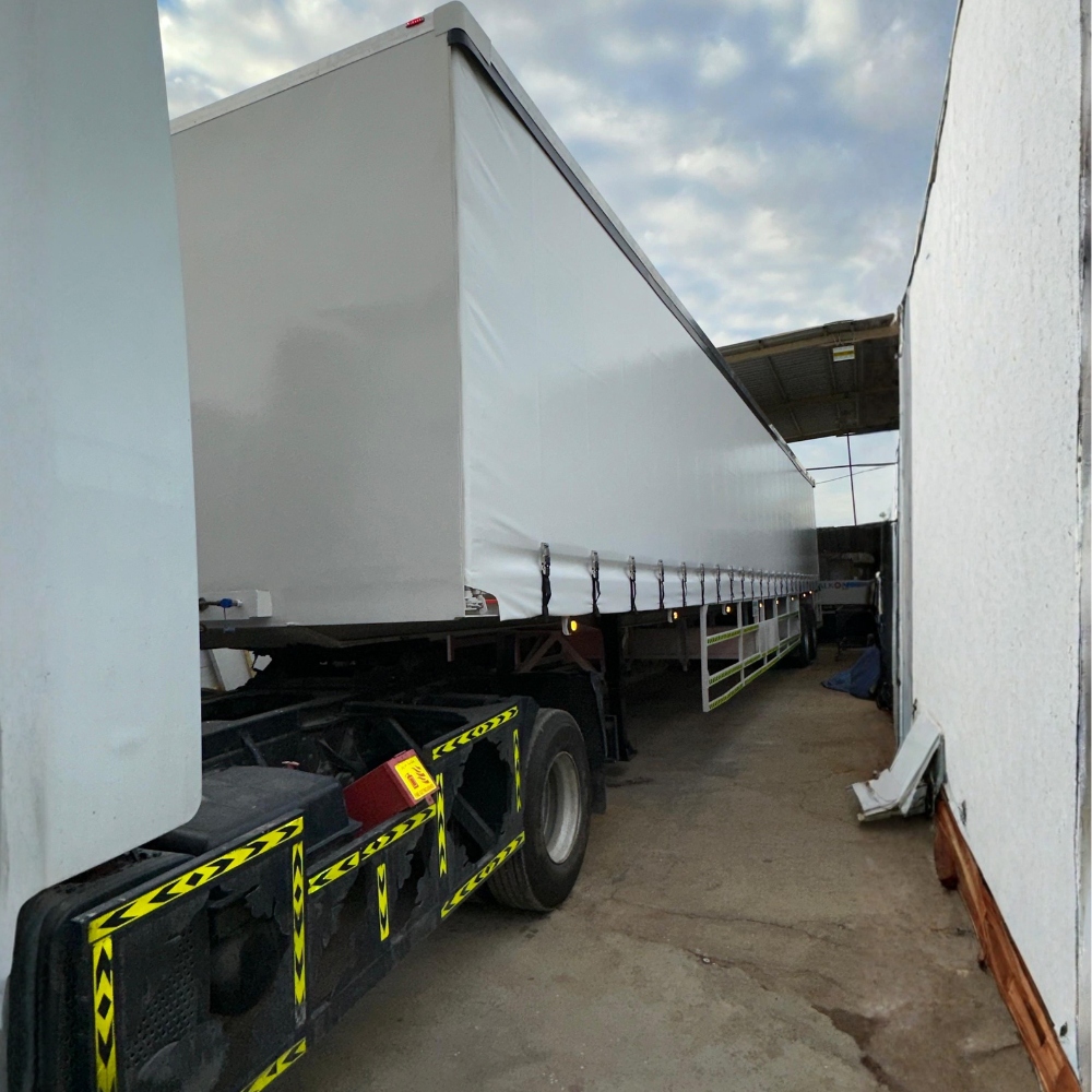 Curtain Trailers